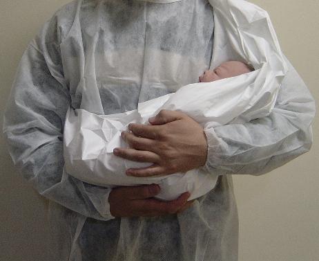 BABY HOLDER